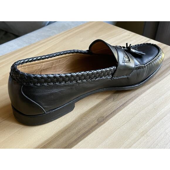 Allen Edmonds Maxfield Black Men\'s 10.5 C Width Slip-On Loafer Leather Tassel main image 10